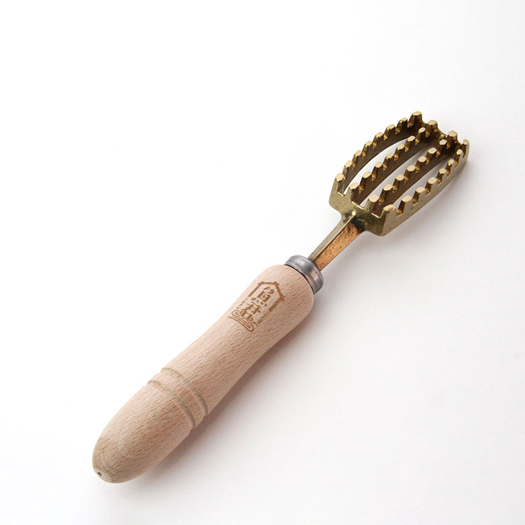 さかなクン 魚君 鱗取り SKC-6003【さかなくん うおきみ キッチングッズ ウロコ取り 鱗とり 魚 真鍮 調理ツール 日本製】