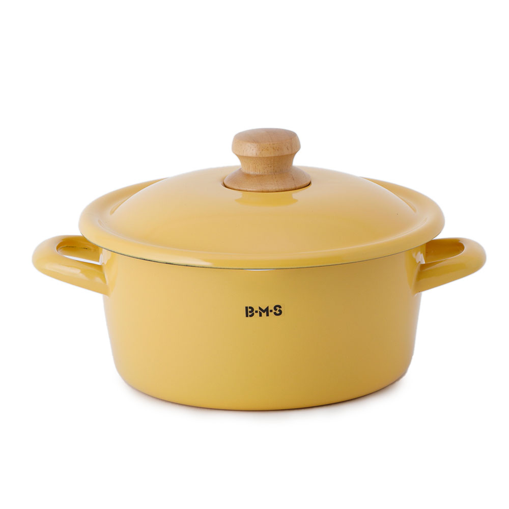 富士ホーロー ビームス シンプル ホーロー キャセロール 20cm ガス火 IH対応 BMS 両手鍋 BMS-20W【琺瑯 ホーロー鍋 IH200V 調理器具 20センチ 琺瑯鍋 鍋 オーブン 直火】 イエロー