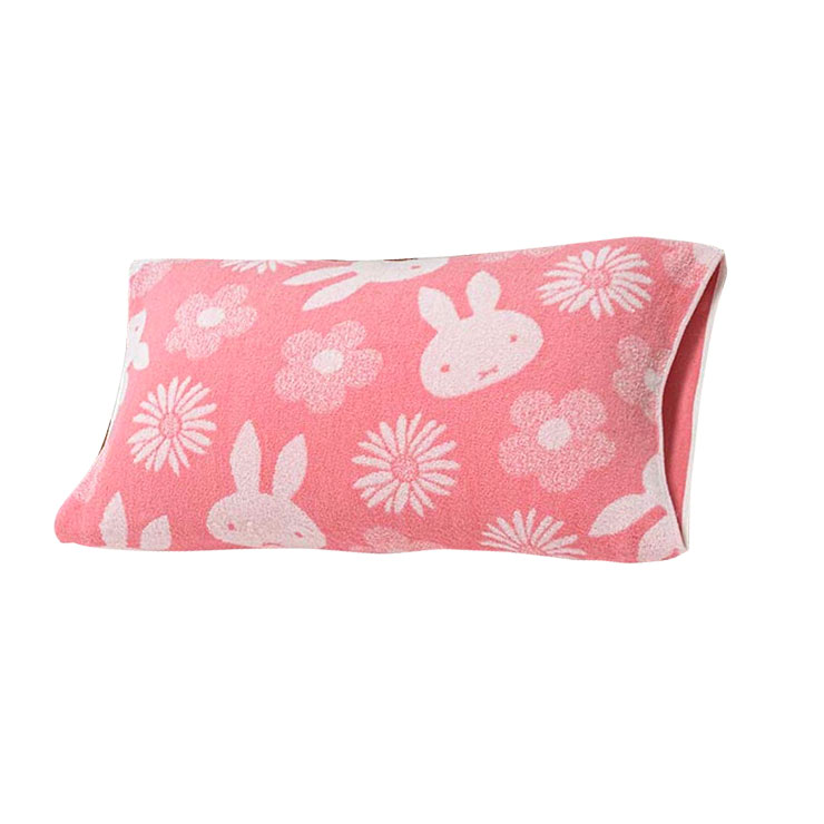 裏表でデザインが異なっているので、お好みや気分に合わせてお使いいただけます