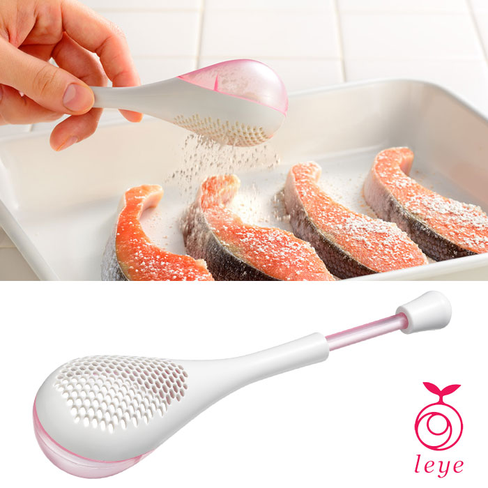 オークス レイエ ムダなくまぶせる粉ふるい LS1534【粉ふり 粉ふるい器 小麦粉ふり キッチン 台所 調理ツール leye AUX 日本製】