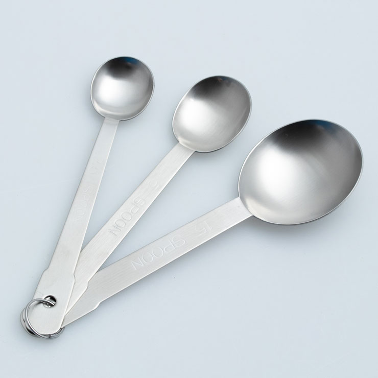 ���ۻҺ��Υ쥷�Ԥ�¿�����礵��(15cc)��������(5cc)��1/2������(2.5cc)�� 3�ܥ��å�